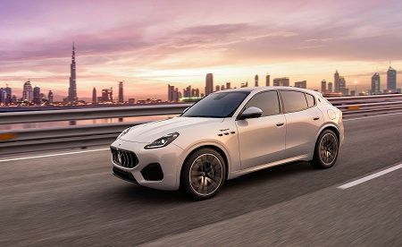 Maserati Grecale con los Goodyear Eagle F1 Asymmetric 3 SUV 
