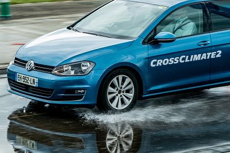 Mayor capacidad de tracción y adherencia en superficies deslizantes