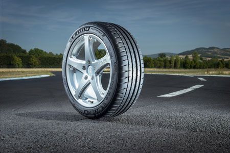 Michelin Pilot Sport4