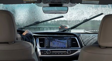 Michelin promueve el Día Internacional de Revisión de los Limpiaparabrisas 