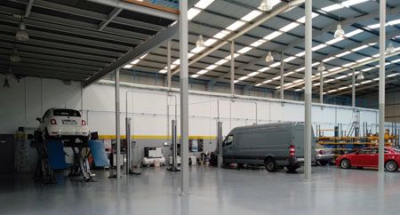 Midas inaugura en Bilbao un nuevo taller