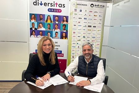 Mónica Chantre y Óscar Bas