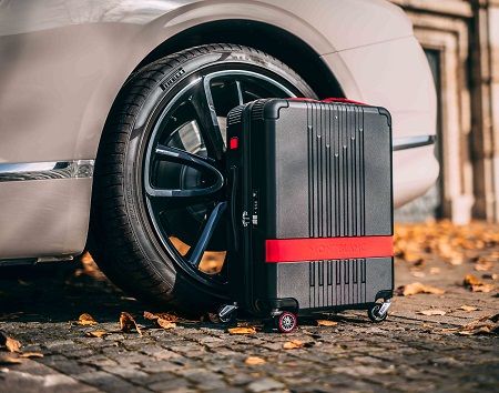 MY4810 Montblanc x Pirelli 