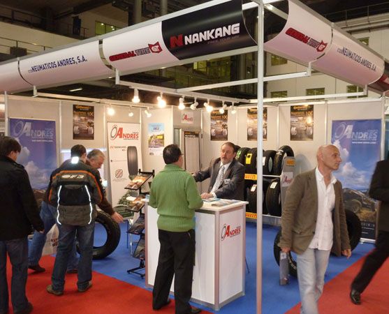 Neumáticos Andrés expuso las marcas que distribuye en exclusiva: General Tire y NanKang.