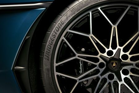 Neumáticos Bridgestone para el nuevo Lamborghini Temerario