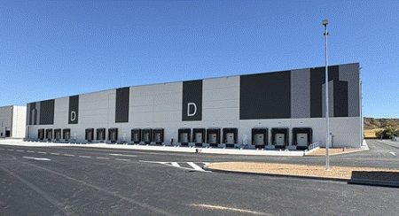 Nuevo almacén Grupo Total Neumáticos en Cabanillas del Campo