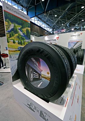 Nuevos neumáticos Kumho de camión
