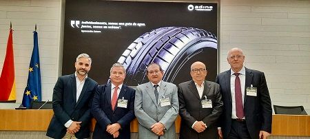 Óscar Bas, Fernando J. Burgaz, Alfredo Mesalles, Miguel Henríquez Sosa y Juan Ramón Pérez