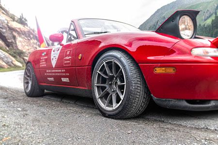 P Zero Asimmetrico para Pirelli Collezione