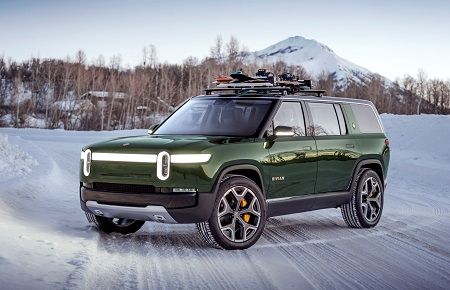 Pirelli creará neumáticos a medida para Rivian