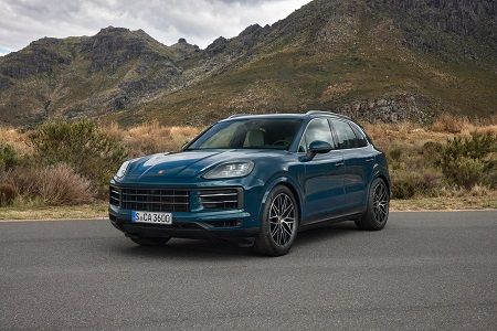 Porsche Cayenne con neumáticos Pirelli