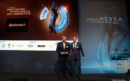 Premio HEVEA en la categoría de Mejor Innovación Tecnológica del Neumático por el proyecto Taraxagum™