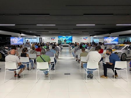 Presentaciones de la Convención del Grupo Driver