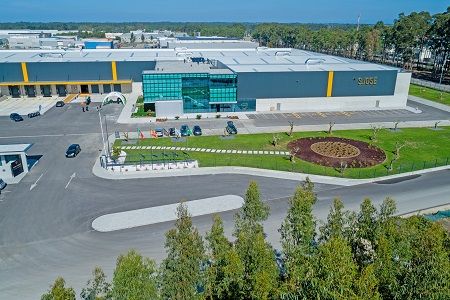 Primer aniversario de las nuevas instalaciones de S. José Pneus