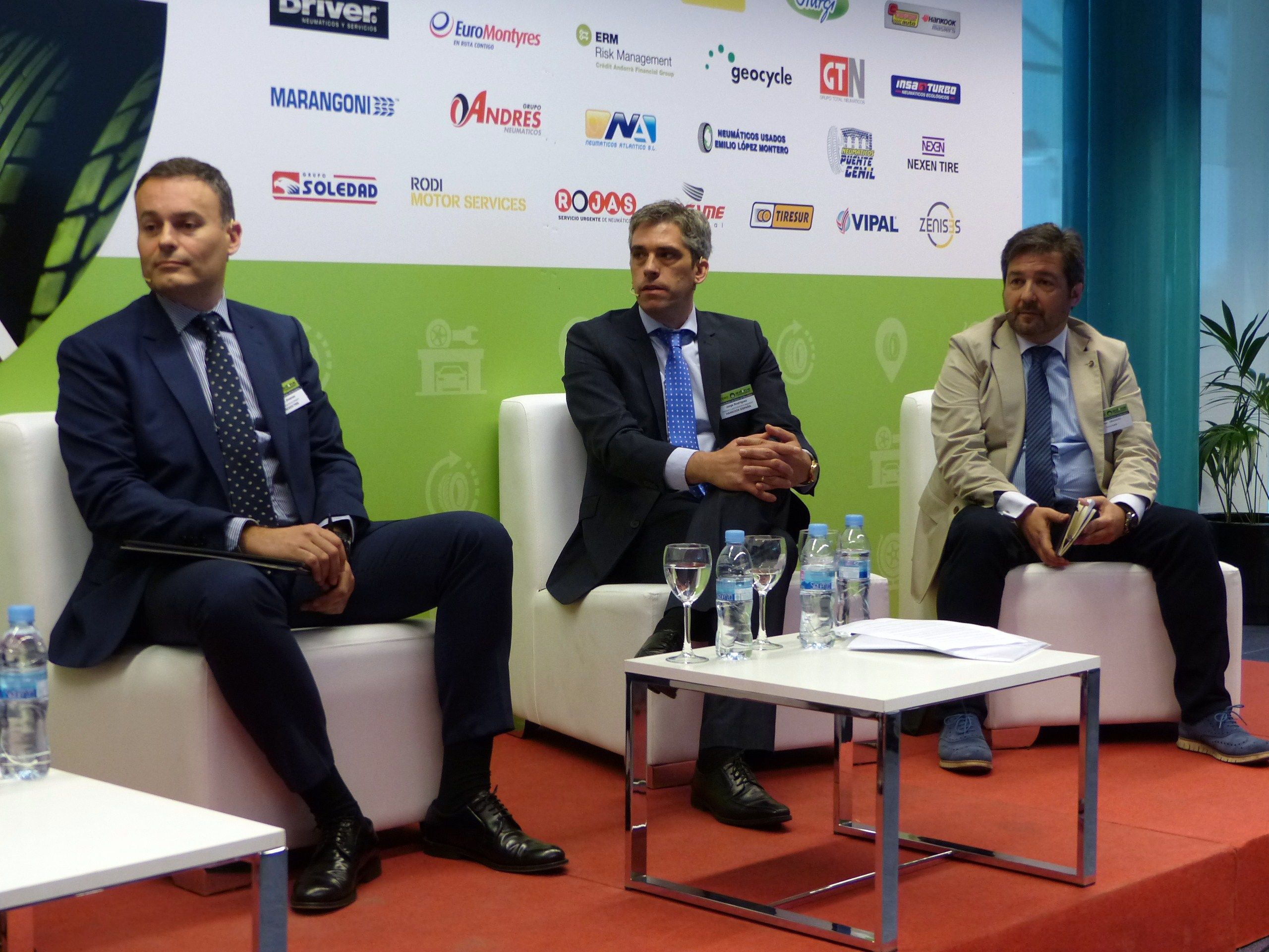 Raúl Jiménez de Nexen Tire, Jorge Rodríguez de Hankook España y Juan Orellana de Zenises