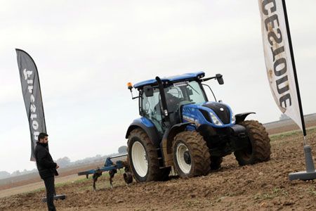 Red Bridgestone Partner