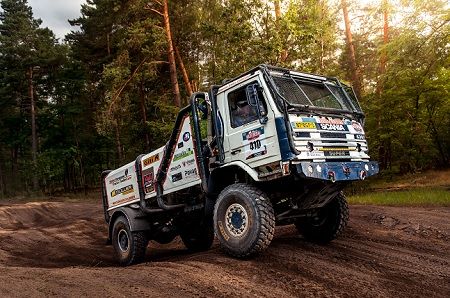 Scania 4x4 630 de Holten del Truck Team patrocinado por Giti