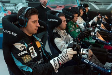 'Se busca piloto Michelin'