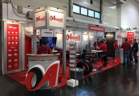 Stand de Grupo Andrés en Reifen Essen