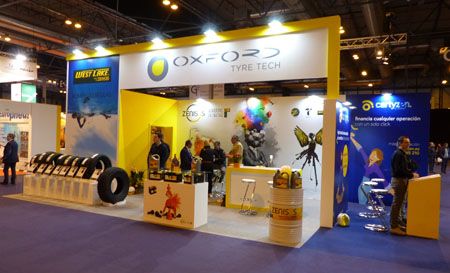 Stand del Grupo Zenises en Motortec