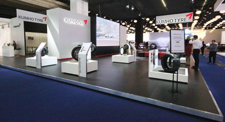 Stand Kumho en el Salón del Automóvil de Frankfurt