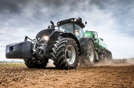 Trelleborg, patrocinador oficial de Valtra Demo Tour 2016