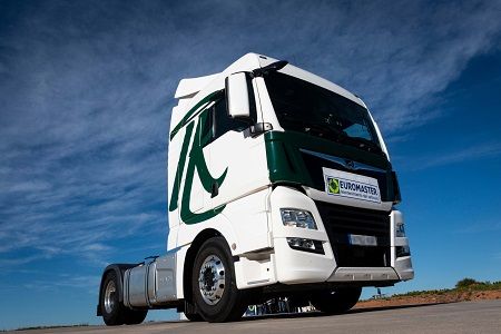 Una conducción eficiente ahorra combustible