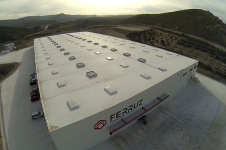 Vista aérea del almacén de Ferruz Industrial Group