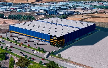 Vista aérea del almacén de Tiresur en Burgos