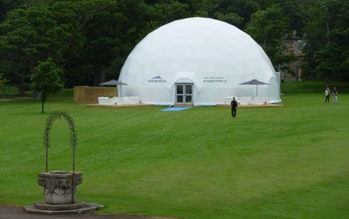 Vredestein invitó a Escocia a la prensa especializada al evento