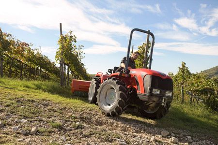 Vredestein presenta sus novedades en tractores pequeños y grandes en SIMA