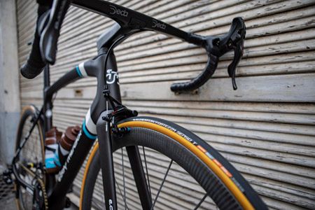 Vredestein regresa al World Tour con AG2R La Mondiale