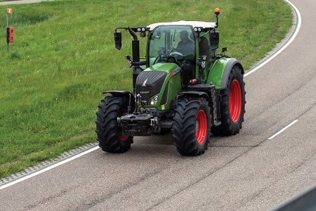 Vredestein Traxion 65