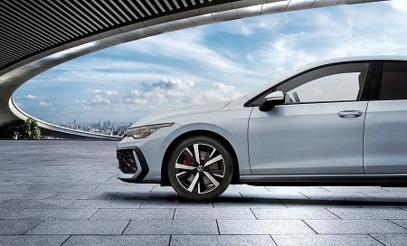 Vredestein Ultrac+, nuevo neumático de verano premium